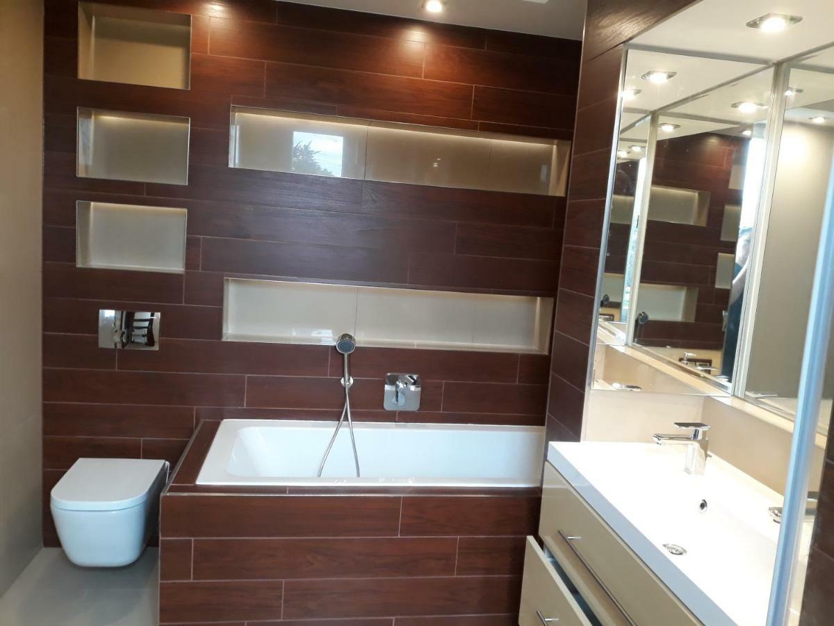 Panorama Apartment *